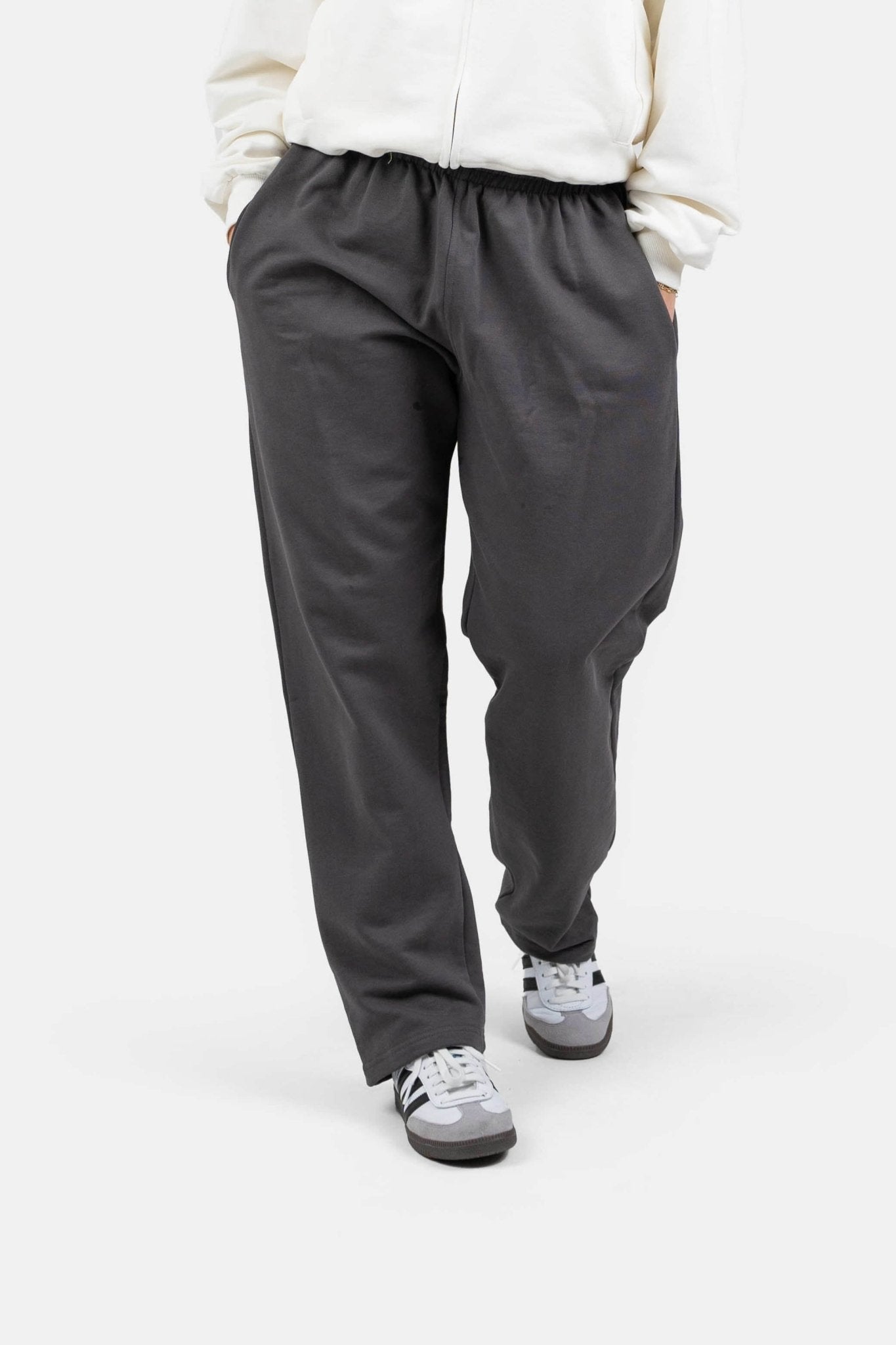 UNMARKED Sweatpants Mørkegrå | Skagen-clothing.dk